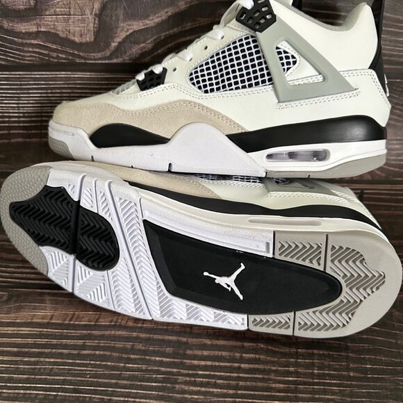 Other - Men Jordan Air Jordan Retro “Military Black”